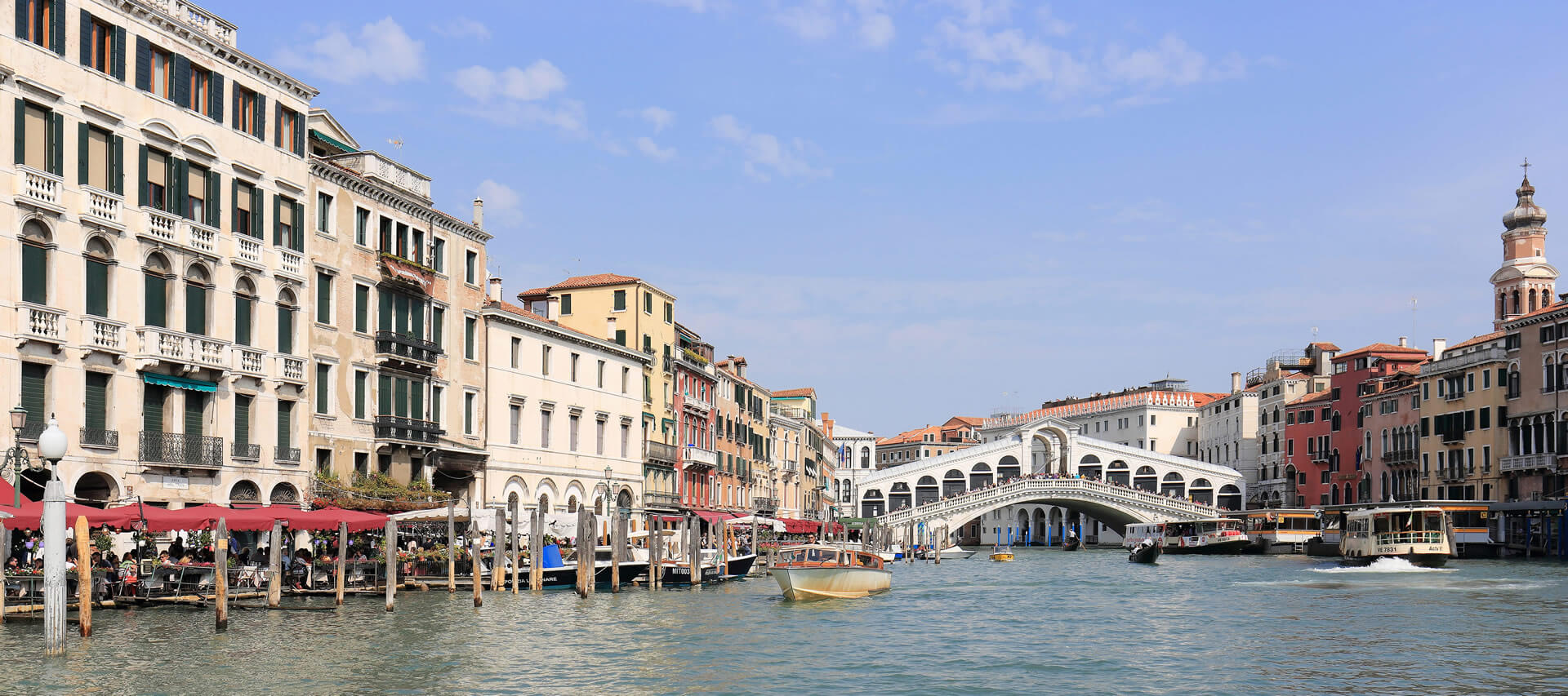 Venise en automne avec le Rialto Bridge